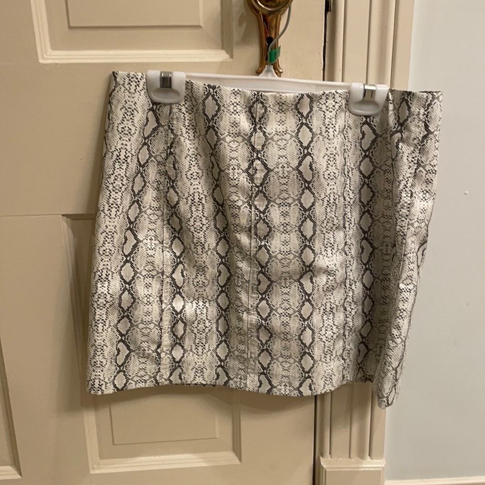 Super cute snake skin skirt!